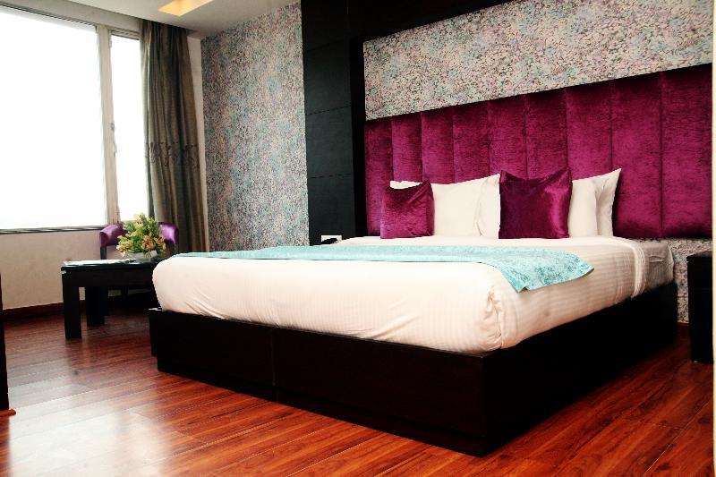 Capital O 7331 Hotel Downtown Új-Delhi Kültér fotó