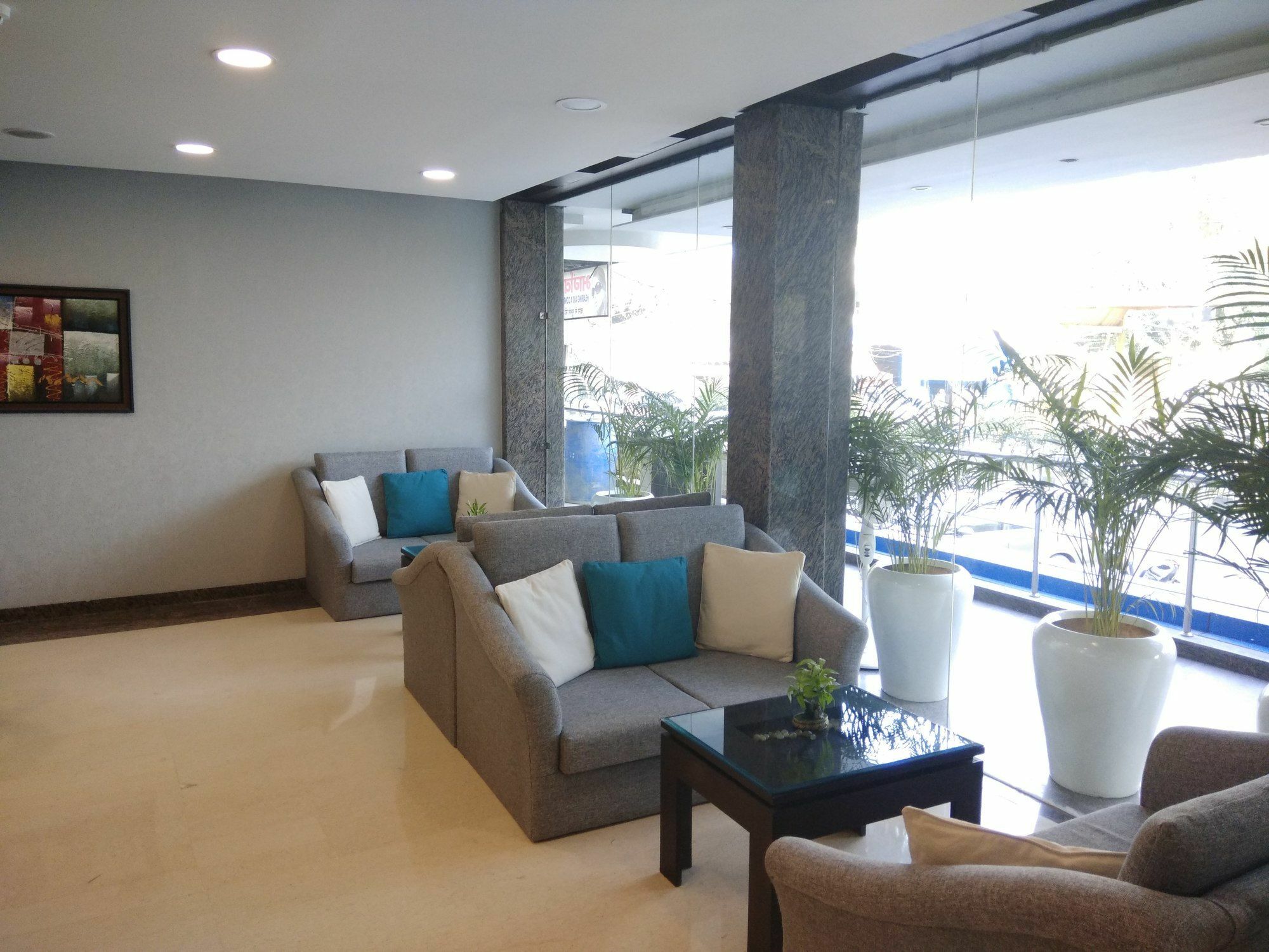 Capital O 7331 Hotel Downtown Új-Delhi Kültér fotó