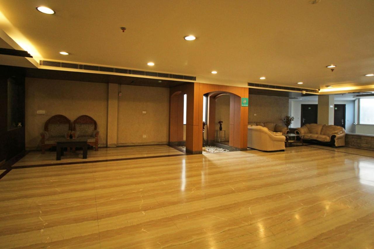 Capital O 7331 Hotel Downtown Új-Delhi Kültér fotó